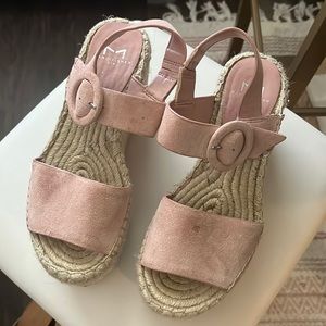 Marc Fisher wedges